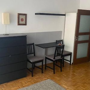 Uitgebreide Kamer met een King Size Bed